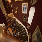 The Red House